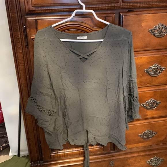 Plus Size Clothes in excellent condition - like new ! More to come … - Picture 6 of 10